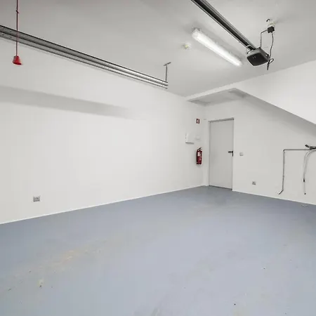 Relaxing Townhouse Near Da With Pool And Garden Oasis Luz